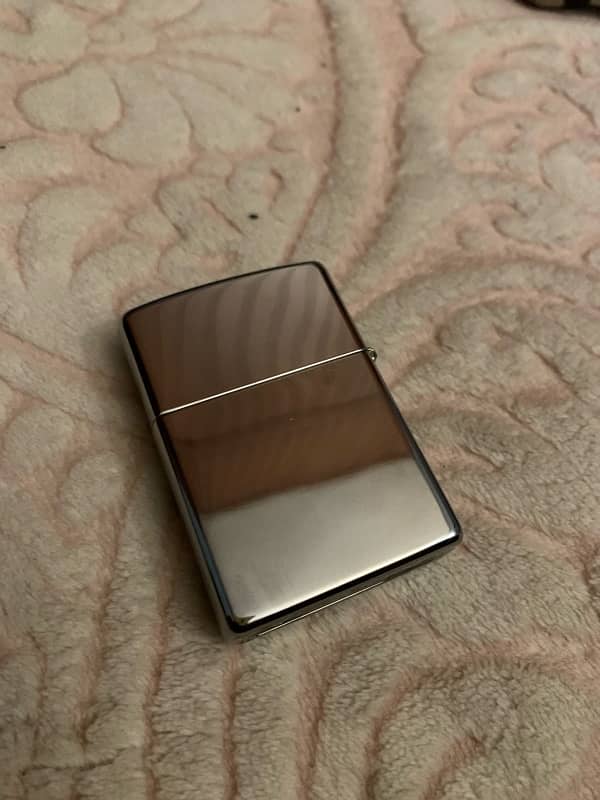 ZIPPO LIGHTER BRAND NEW 4