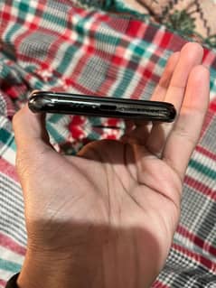 iPhone 11 pro ( non pta )