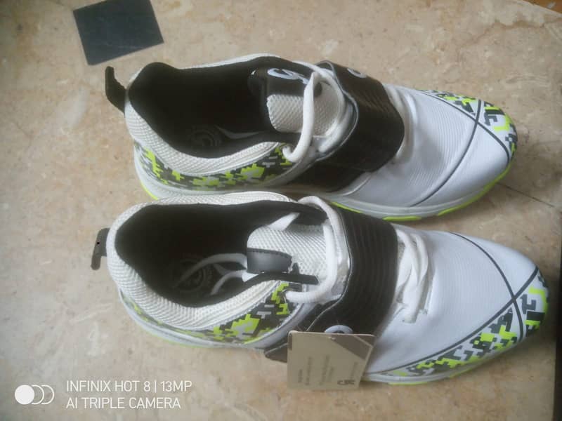 CA Sports Spikes Shoes for Sale (Size 8) 2