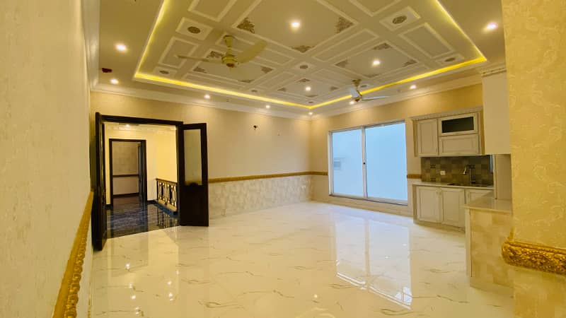 1Kanal Latest Design Owner Build House For Sale in DHA Lahore 27