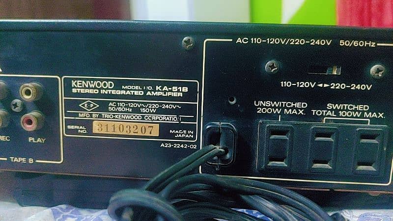 kenwood Amplifier 150 watts 6