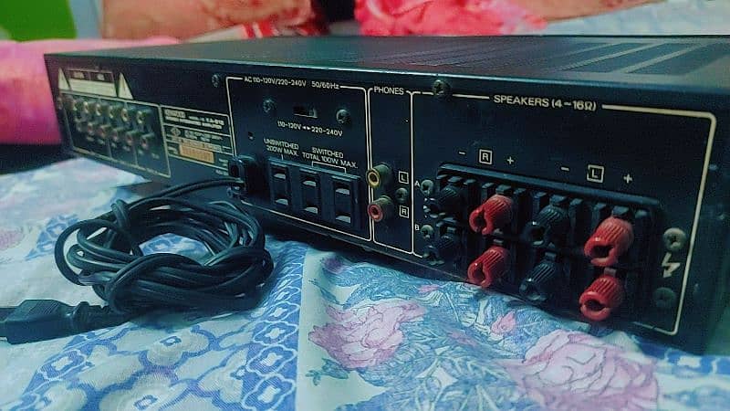 kenwood Amplifier 150 watts 7