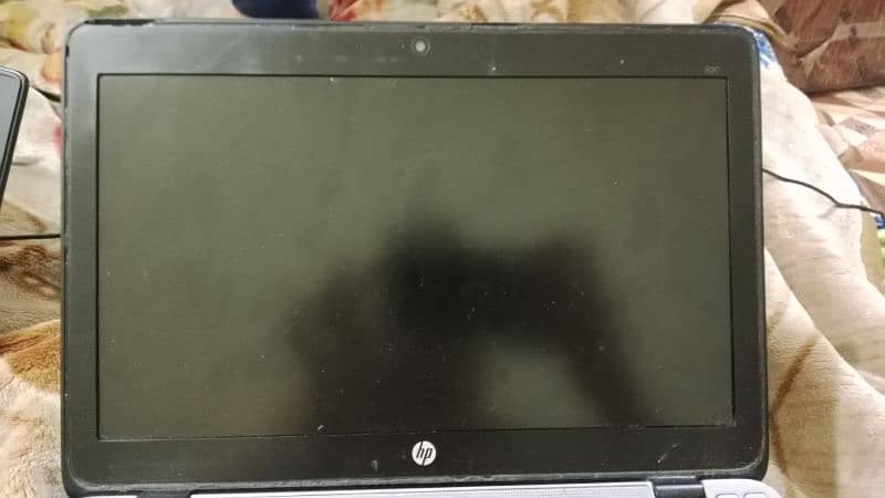 HP Laptop, 4GB Ram, core i5, 4 generation 64 bits, 2