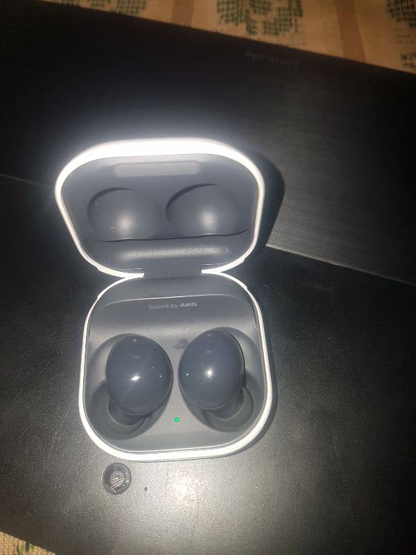 Samsung EarBuds 100% Real 3