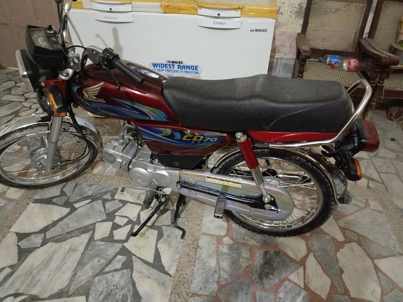 Honda 70 cc model 23 ship 24 invice ki de urgent sle kom paiso zrort d 1