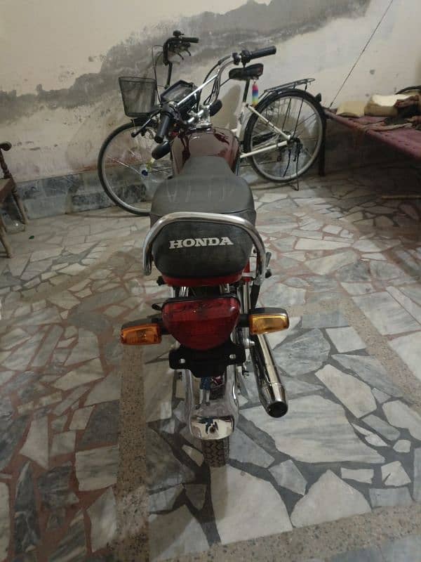 Honda 70 cc model 23 ship 24 invice ki de urgent sle kom paiso zrort d 6