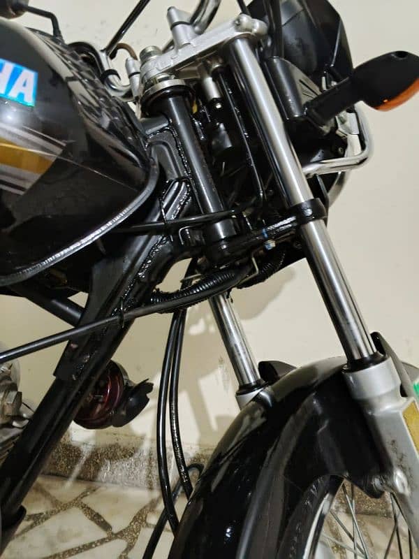 Yamaha yb125z 5