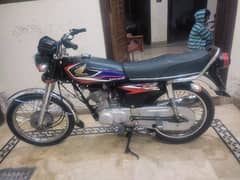 Honda 125(2017 Model) Black color Neat And Clean Bike O3O96881O7O