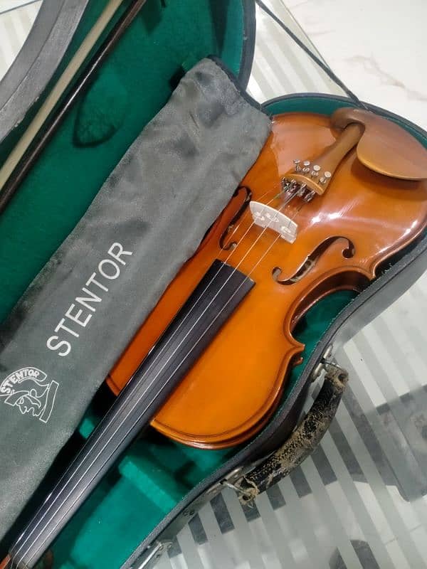 stentor violin 4/4 made in Romania with hard case professional violin 0