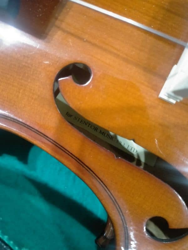 stentor violin 4/4 made in Romania with hard case professional violin 2