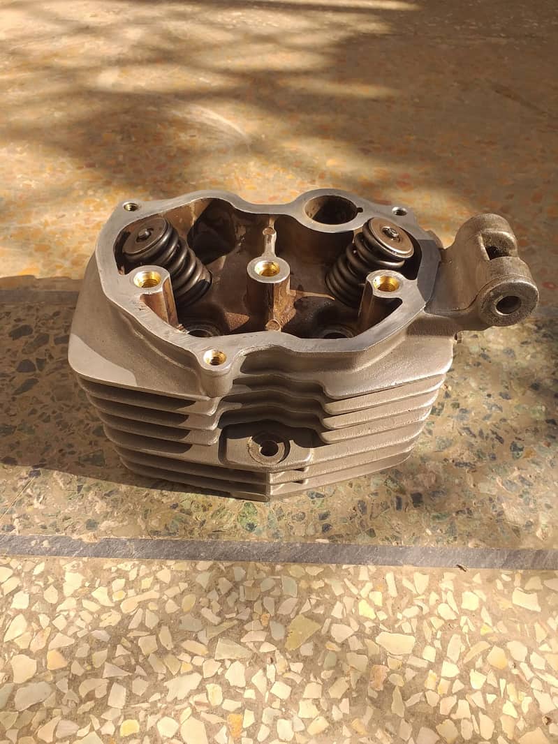 Honda CG 125 Engine Head 0