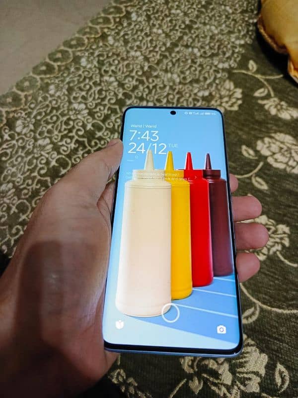 Redmi Note 13 pro plus 12 / 512 gb 10/10 condition. 1