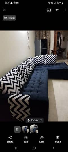 L Shaped velvet sofa with couction of heavy filling of fom 2month used