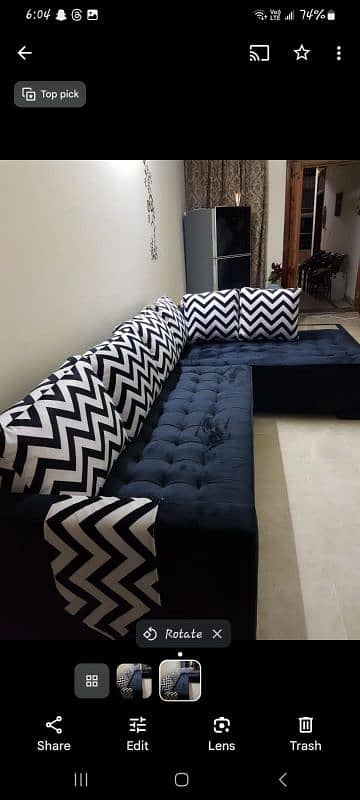 L Shaped velvet sofa with couction of heavy filling of fom 2month used 0