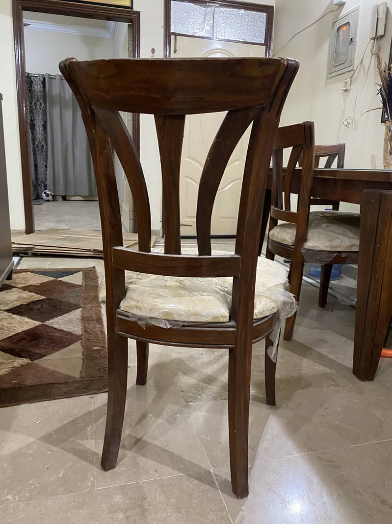 Dinning Table with 4 Chairs 3