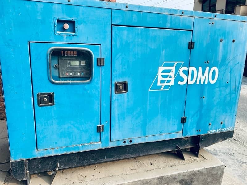 SDMO 30KVA generator 0