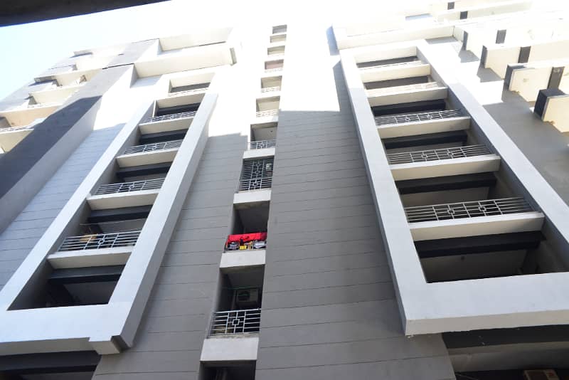 Madina Tower Apartment 1325 SQFT 2Bed E-11 Available For Sale Investor Price 2