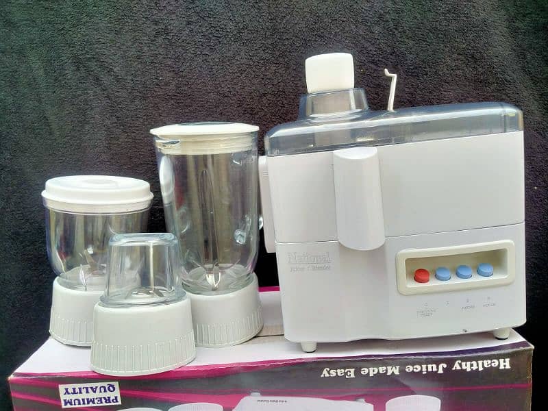 "4 in 1 Juicer Machine - Perfect Condition" 3