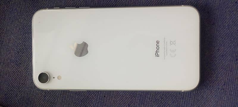 iphone XR for sale 10/10 condition 1