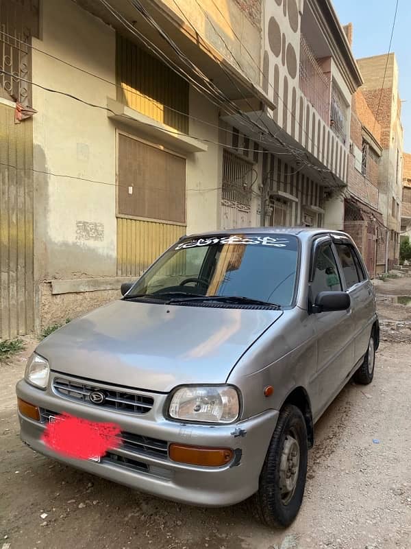 Daihatsu Cuore 2011 3