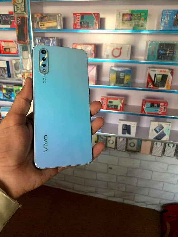 vivo s1 street 4/128 GB PTA approved for urgent sale 03484580261 0