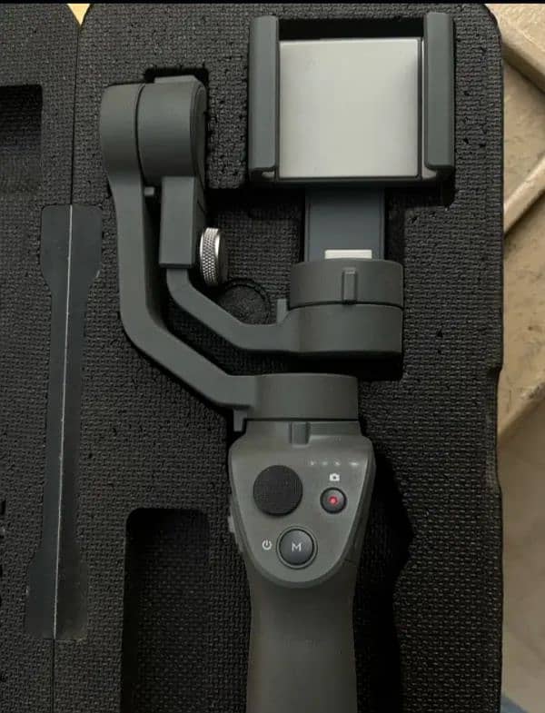 DJI Osmo Mobile 2 gimble 0