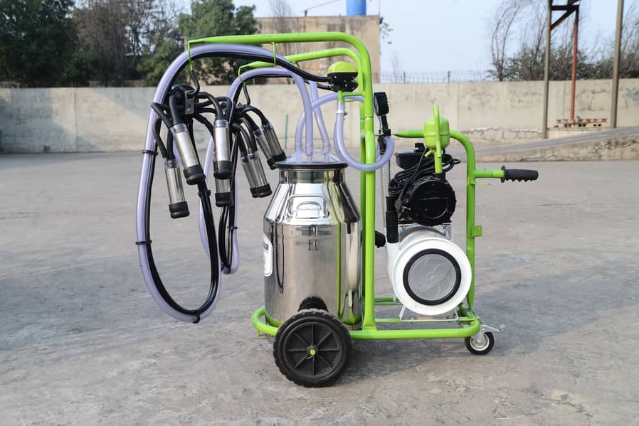 Milking Machine for cows/ Milking Machine / Cow Milking Machine 2