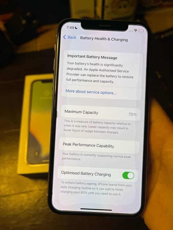 Iphone X 64 gb factory unlocked with box 2