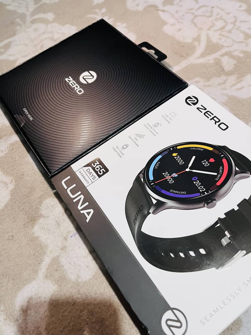 zero life style Luna watch 4