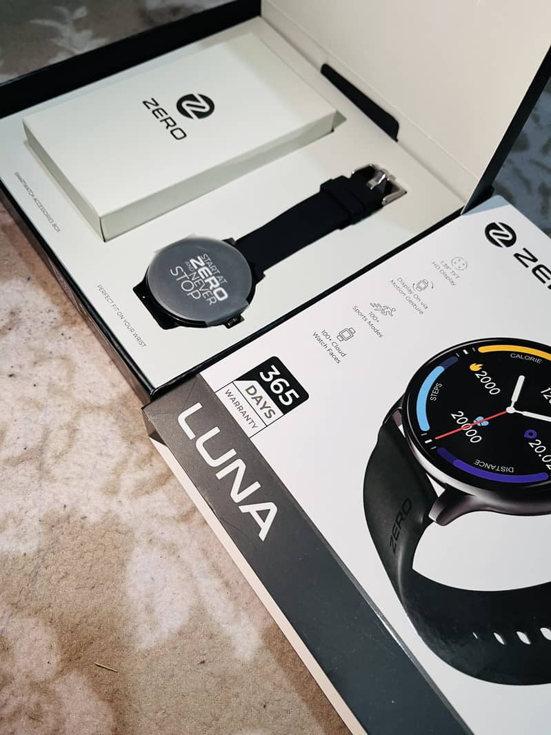 zero life style Luna watch 5