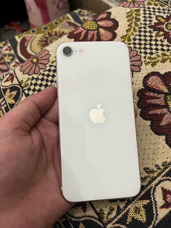 Iphone SE 2020 PTA Approved 0