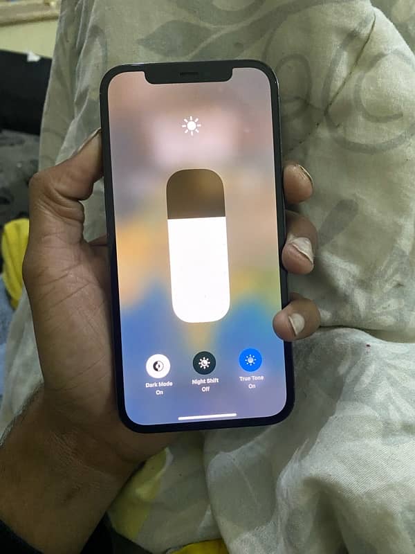 I phone 12 pro WhatsApp 03452675177 3