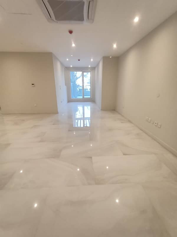 RENTAL OPTION JUST GOT BETTER, SUPER LUXURY BUILDING AT SUPER HOT LOCATION IN GULBERG 9