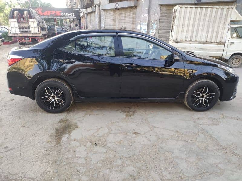 Toyota Corolla Altis 2018 5