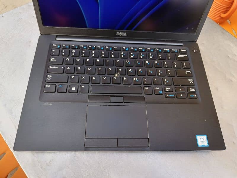 Dell 7480 Core i5 7th Generation 4