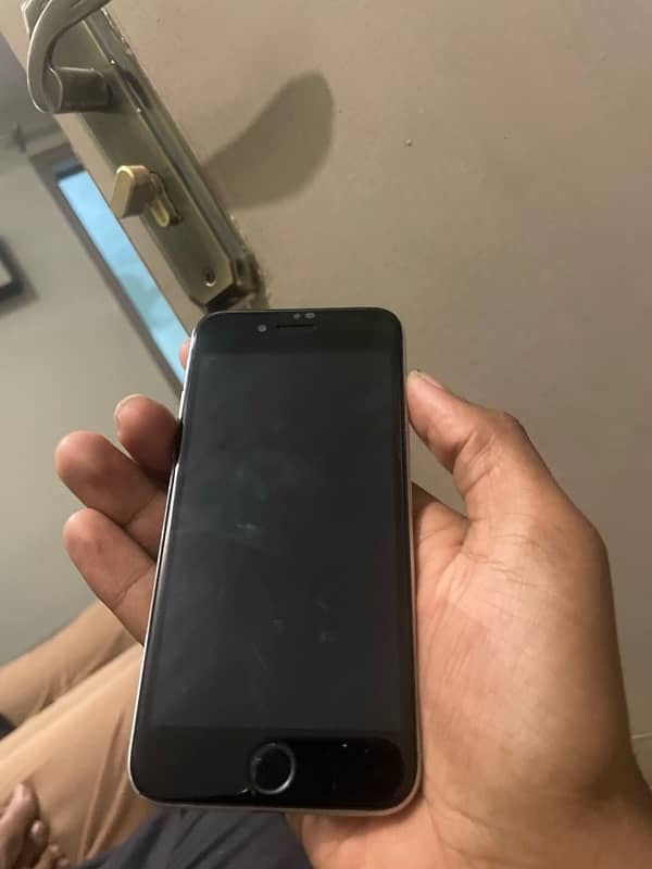 iPhone 6 pta approved 10/8 condition 1