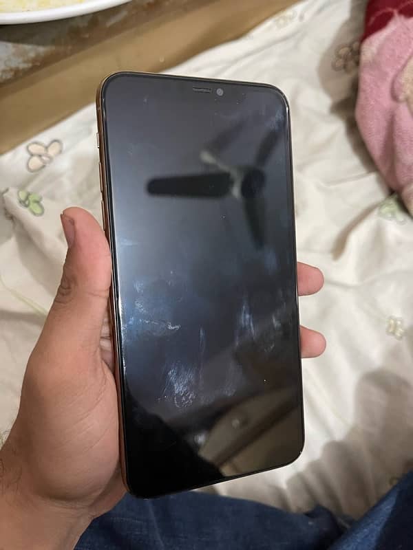 iPhone 11 Pro Max pta approved 256gb 7