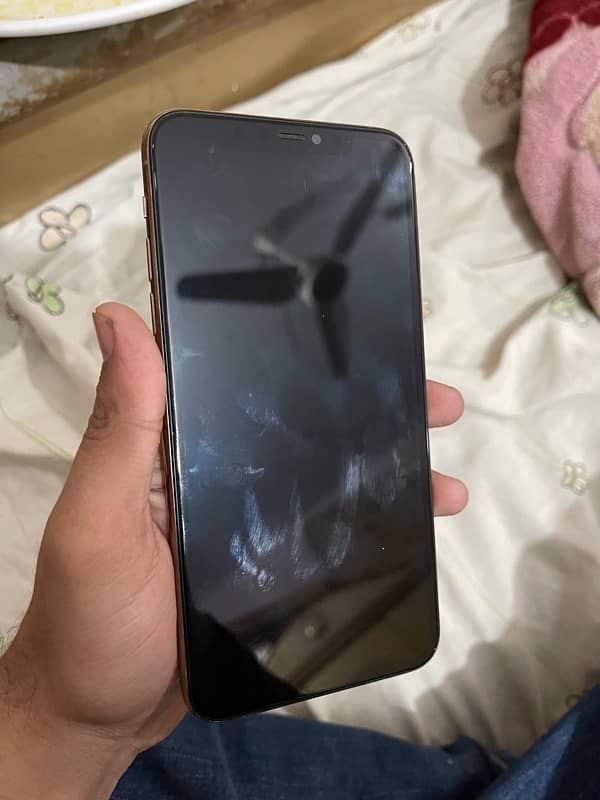 iPhone 11 Pro Max pta approved 256gb 8