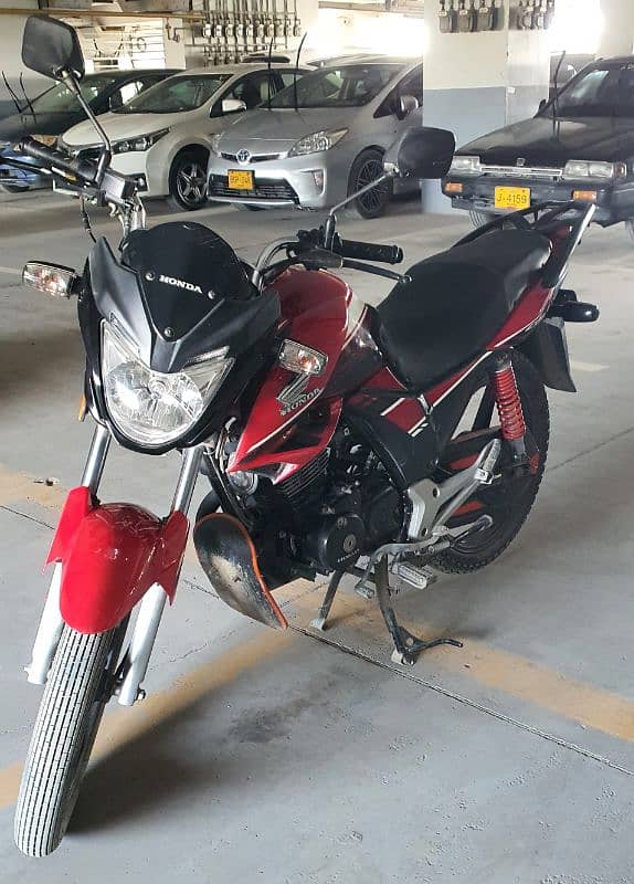 Honda CB150F 2023 4