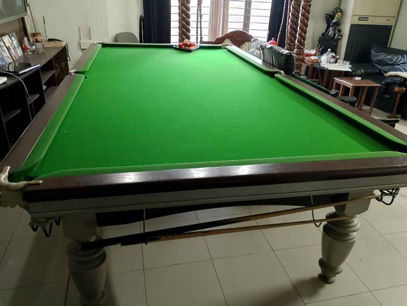 Snooker table and sticks 3