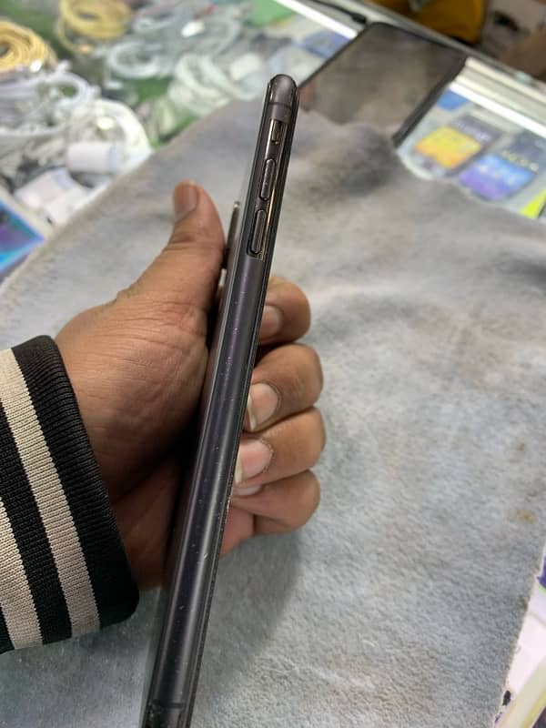 iphone xs max 256GB non_pta 8