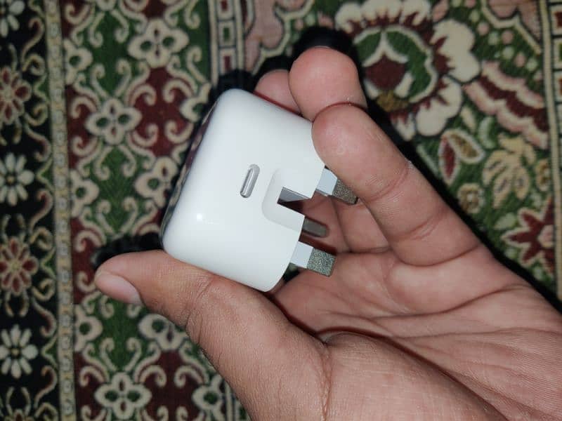 Apple Chargers 20W Ctype 0