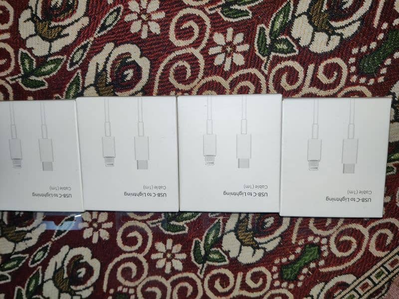 Apple Chargers 20W Ctype 6