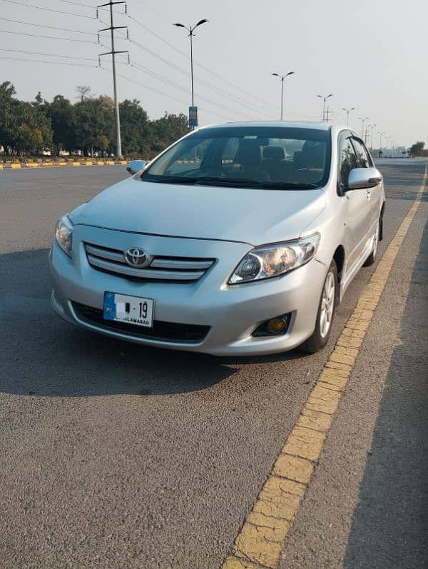 Toyota Corolla Altis 2010 1