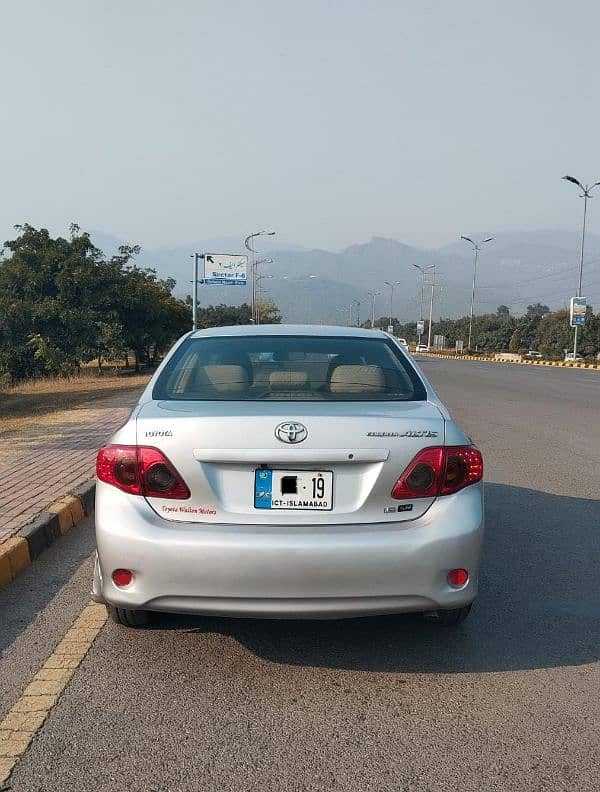 Toyota Corolla Altis 2010 14