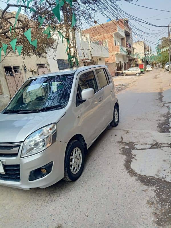 Suzuki Wagon R 2018 1