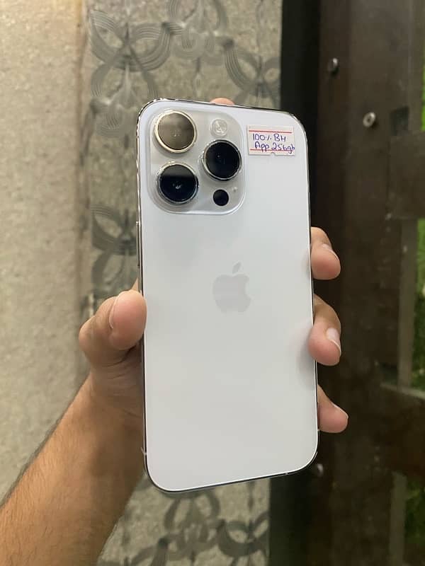 IPHONE 14 PRO 256GB 1