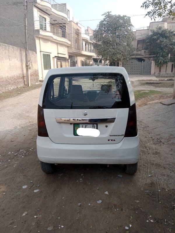 Suzuki Wagon R 2018 9