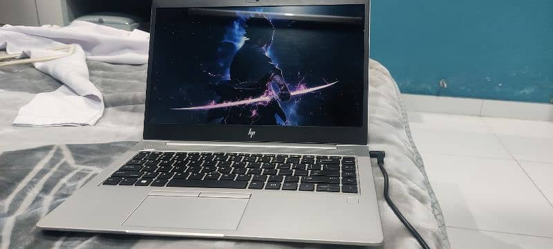 HP ELITEBOOK 840 G6 i5 8th gen 5