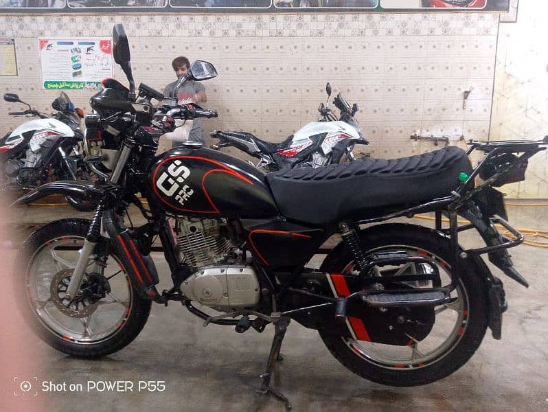 Suzuki GS 150 ( 2017 model) 8